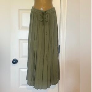 Free flowing maxi skirt